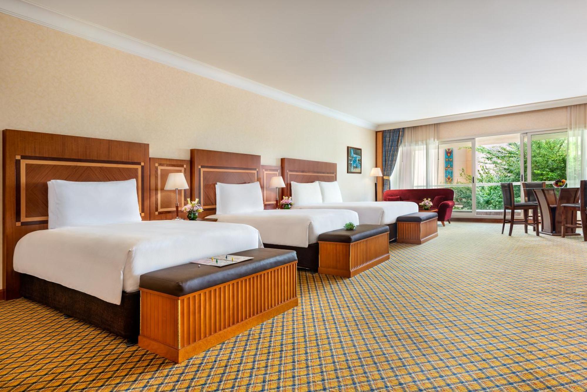 אבו דאבי Al Raha Beach Resort & Spa חדר תמונה